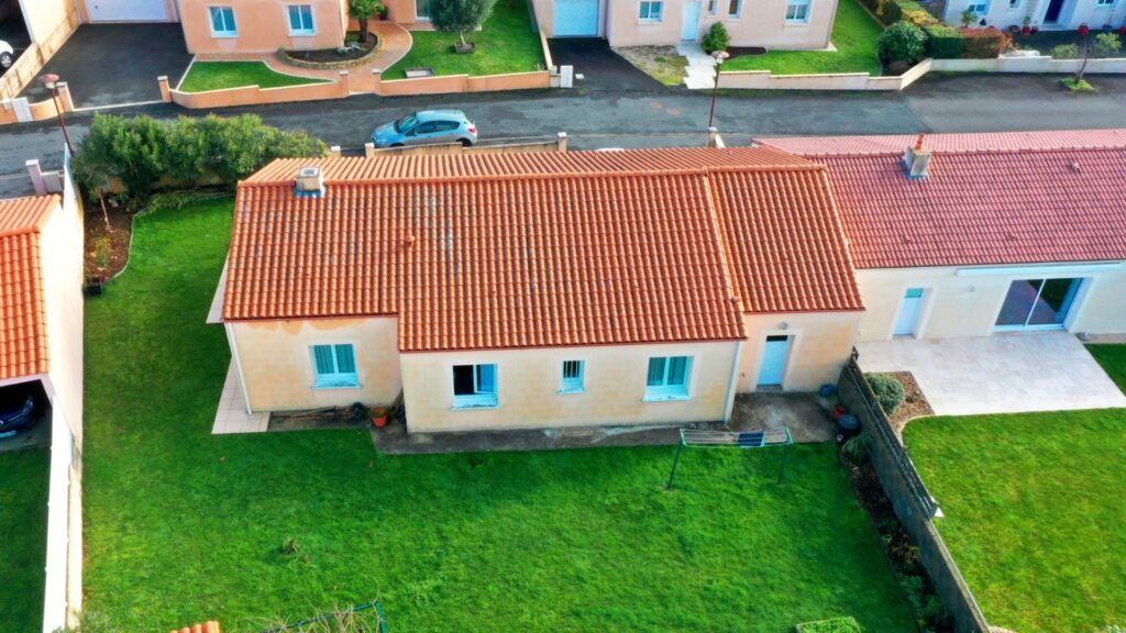 Réserver un prestataire drone ou visite 360° à Nantes